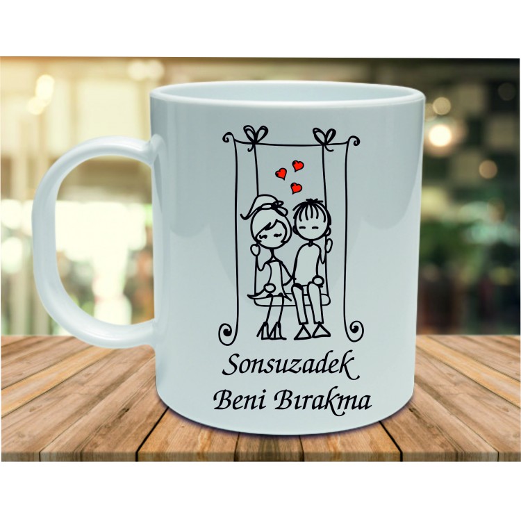 Salıncakdaki Sevgililer Kupa Bardak Tasarımları