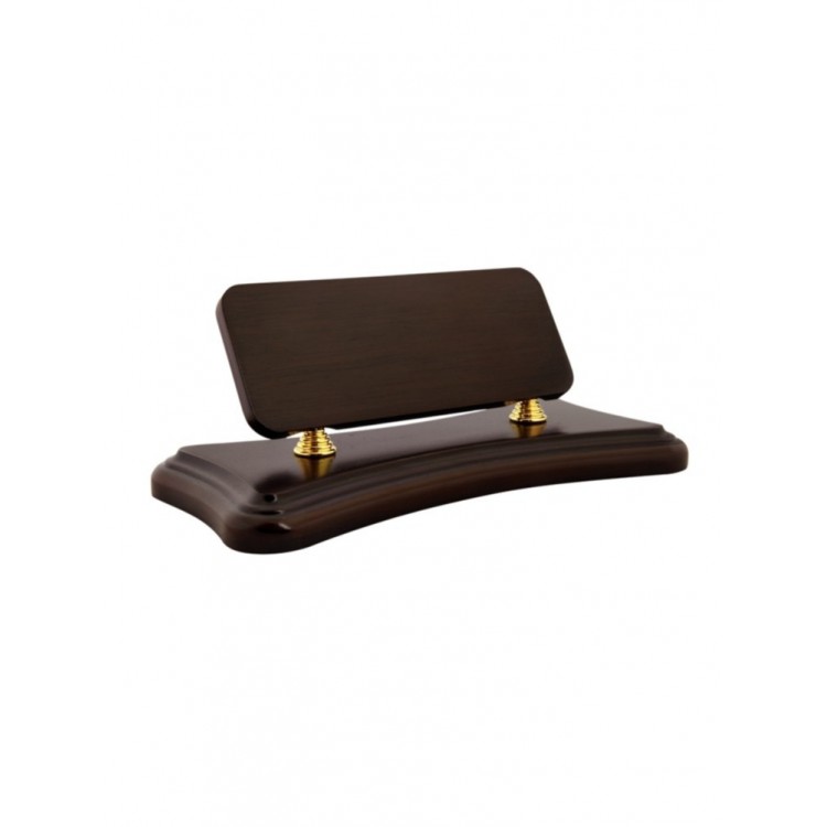 Şık Ahşap Masa isimlikleri